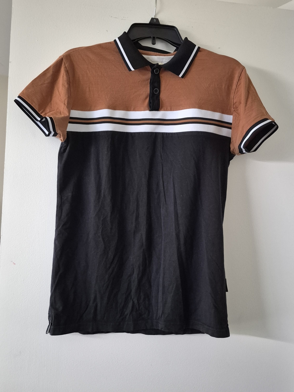 Men's Two-Tone Brown and Black Polo ShirtScott James Men's Colorblock Polo Shirt